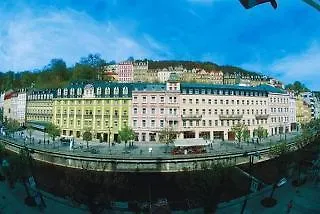 Kolonada Hotel 4*